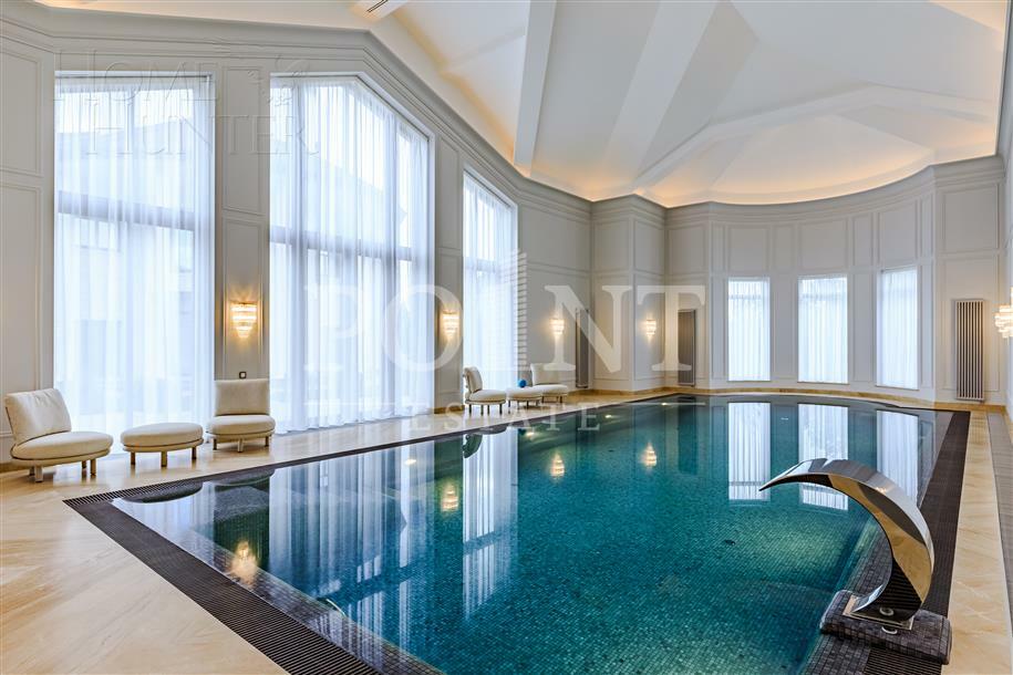 3-этажный коттедж 1 445 м² с отделкой