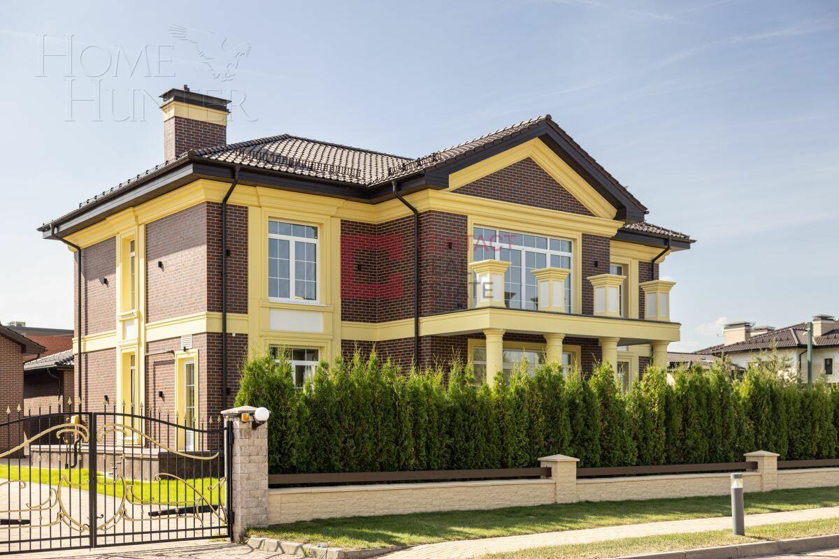 2-этажный коттедж 900 м² с отделкой