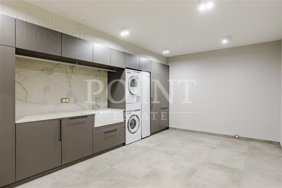 3-этажный коттедж 1 445 м² с отделкой