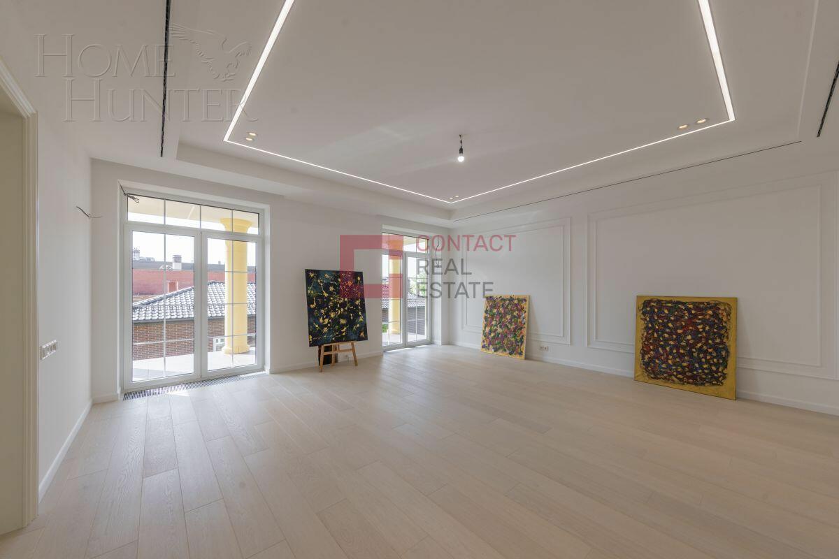 2-этажный коттедж 900 м² с отделкой