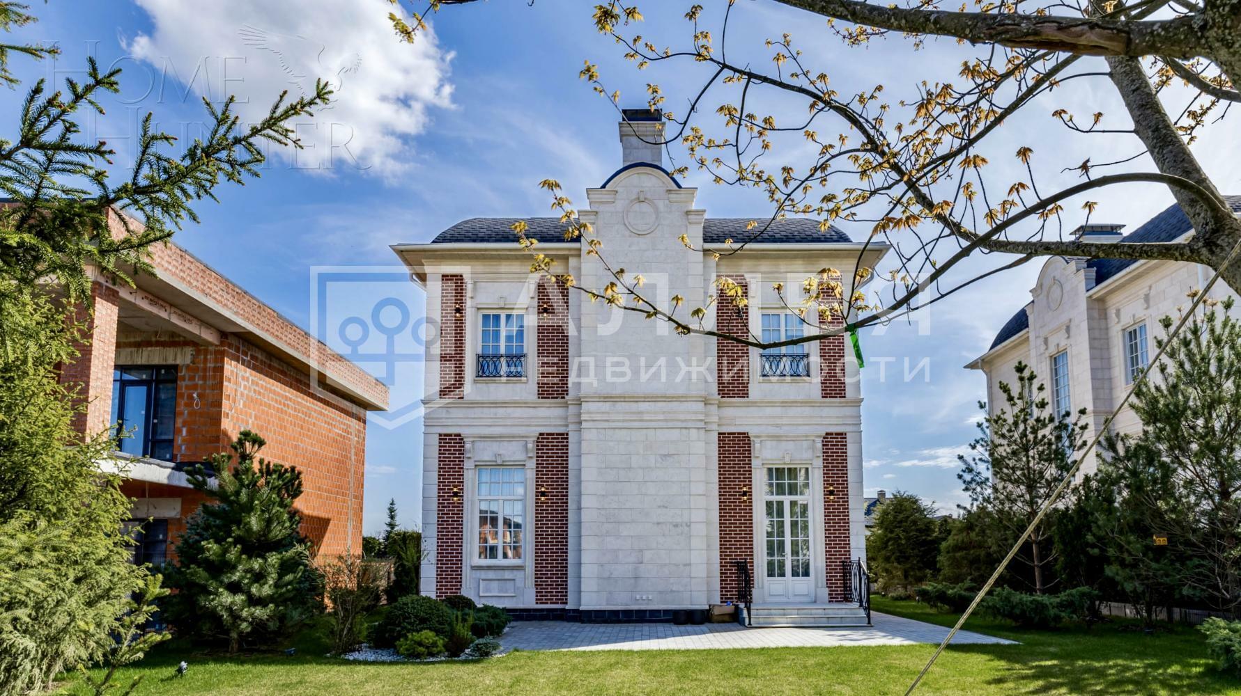 2-этажный коттедж 260 м² с отделкой