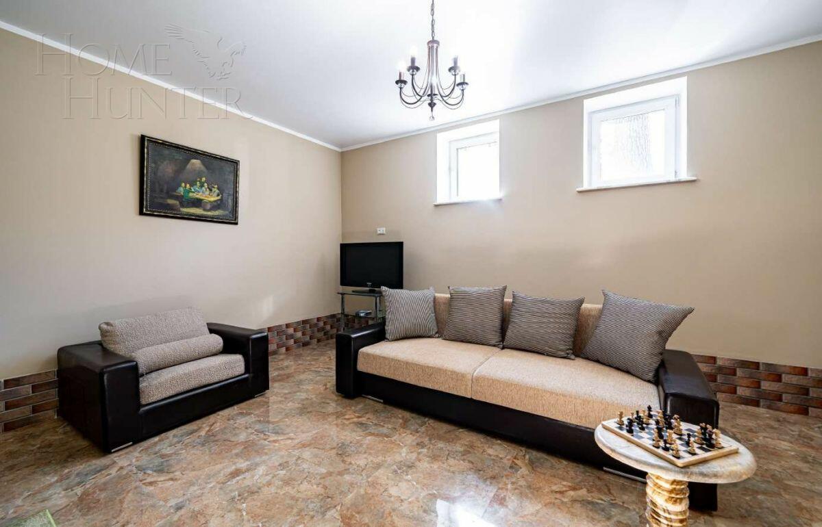 2-этажный коттедж 1 065 м² с отделкой