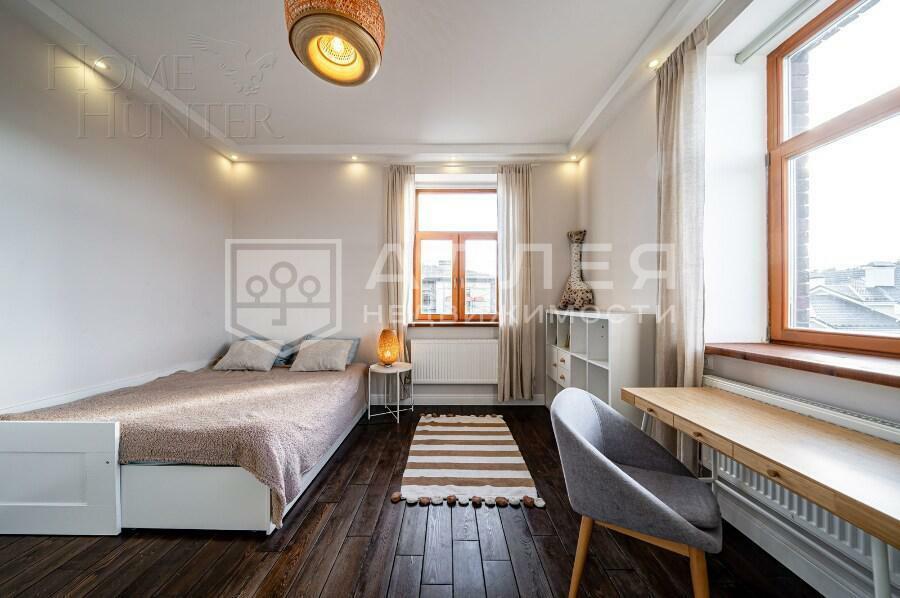 2-этажный коттедж 400 м² с отделкой