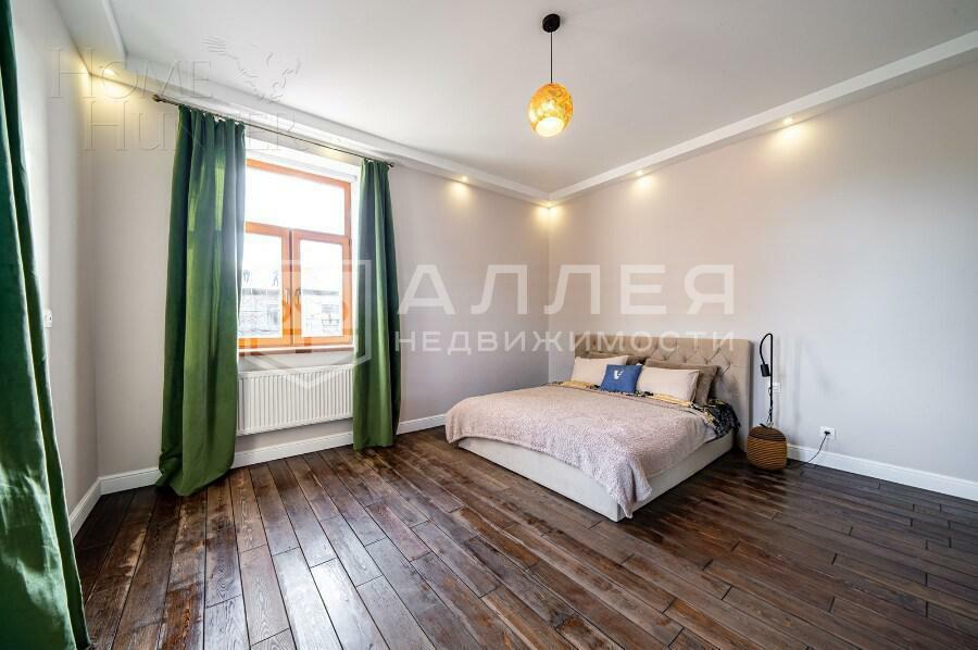 2-этажный коттедж 400 м² с отделкой