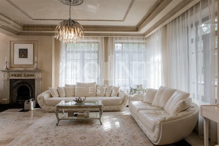 2-этажный коттедж 325 м² с отделкой