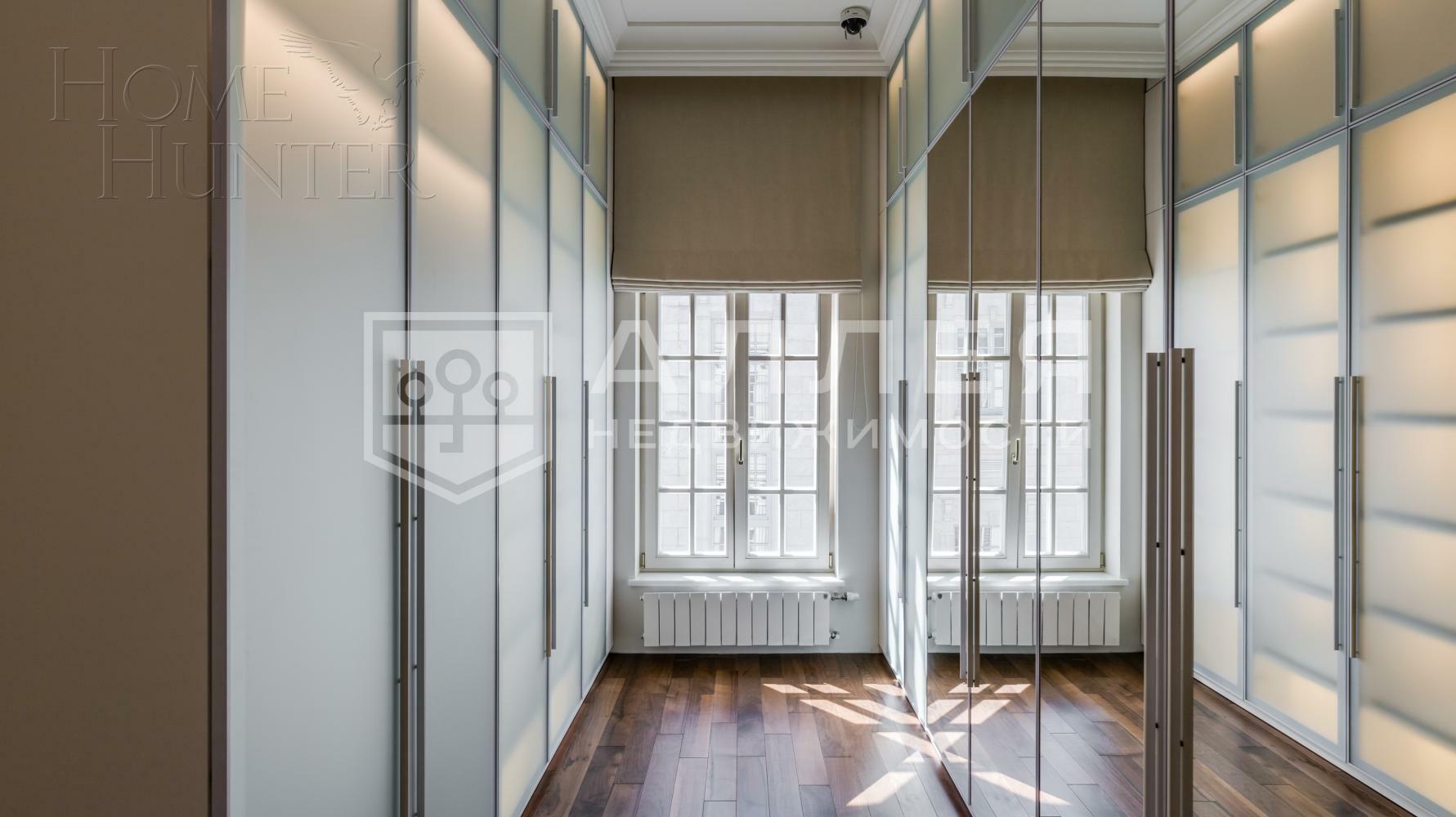 2-этажный коттедж 260 м² с отделкой