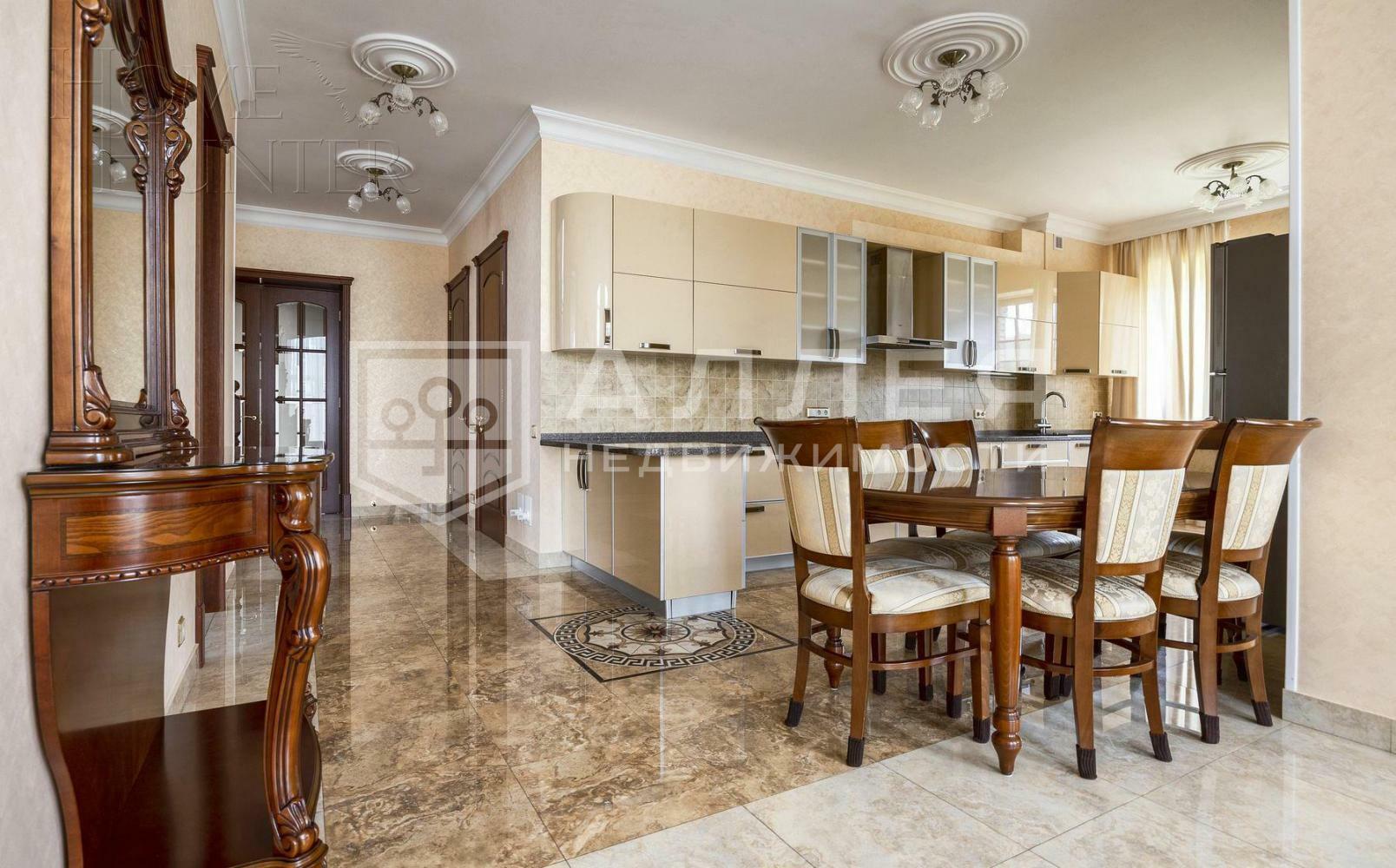 2-этажный коттедж 397 м² с отделкой