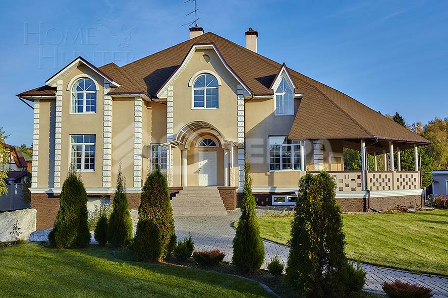 2-этажный коттедж 1 000 м² с отделкой