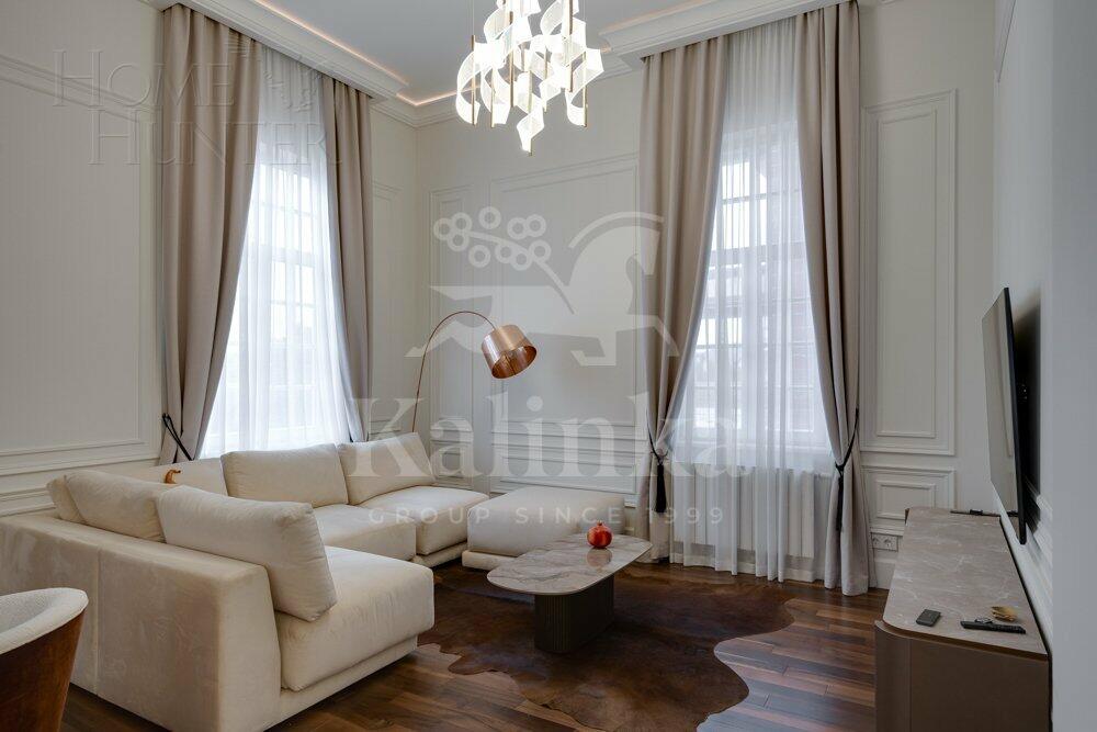 2-этажный коттедж 260 м² с отделкой