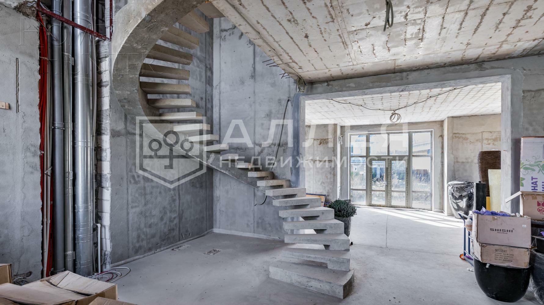 2-этажный коттедж 430 м² без отделки