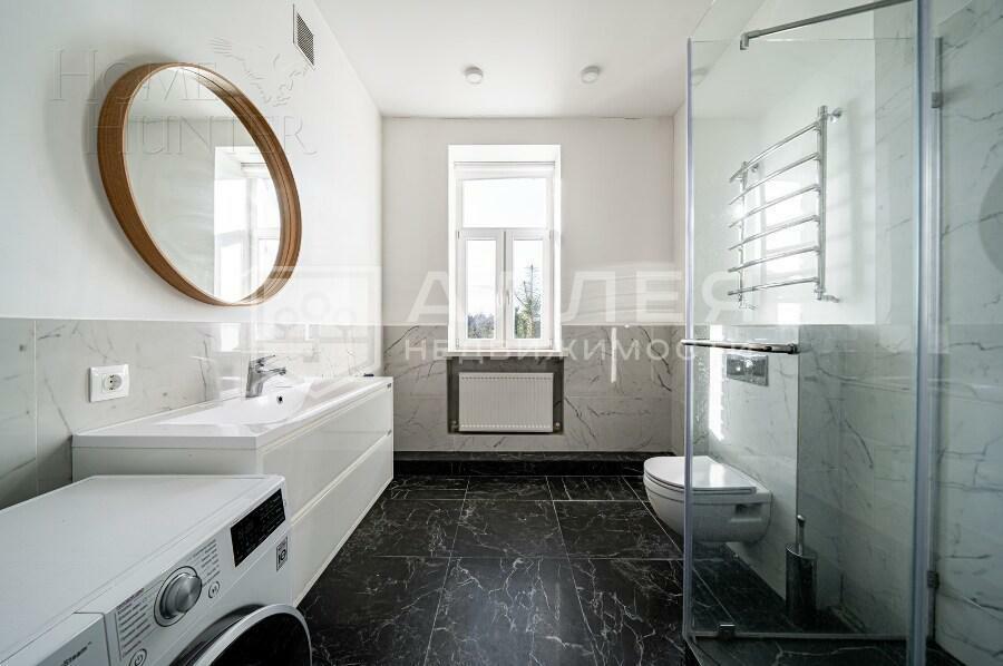 2-этажный коттедж 400 м² с отделкой