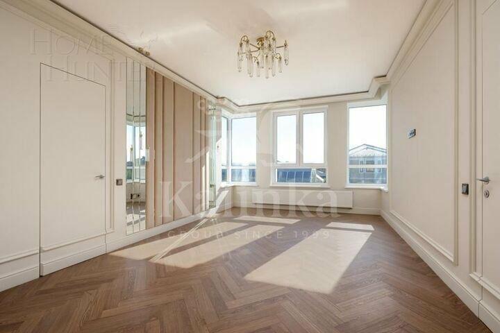 2-этажный коттедж 275 м² с отделкой