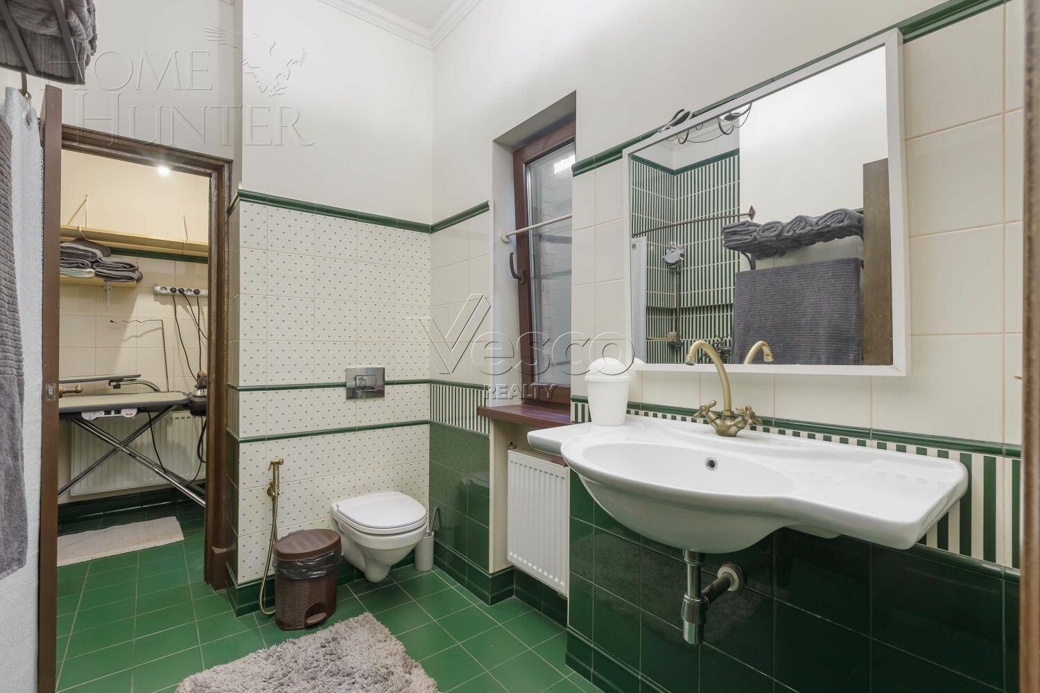 2-этажный коттедж 680 м² с отделкой