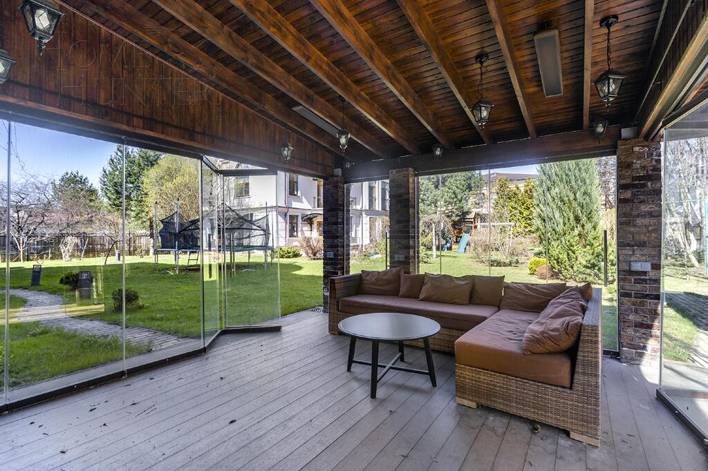 2-этажный коттедж 640 м² с отделкой