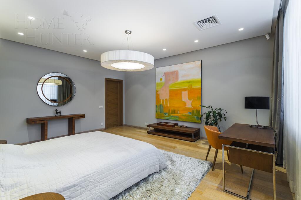 2-этажный коттедж 640 м² с отделкой