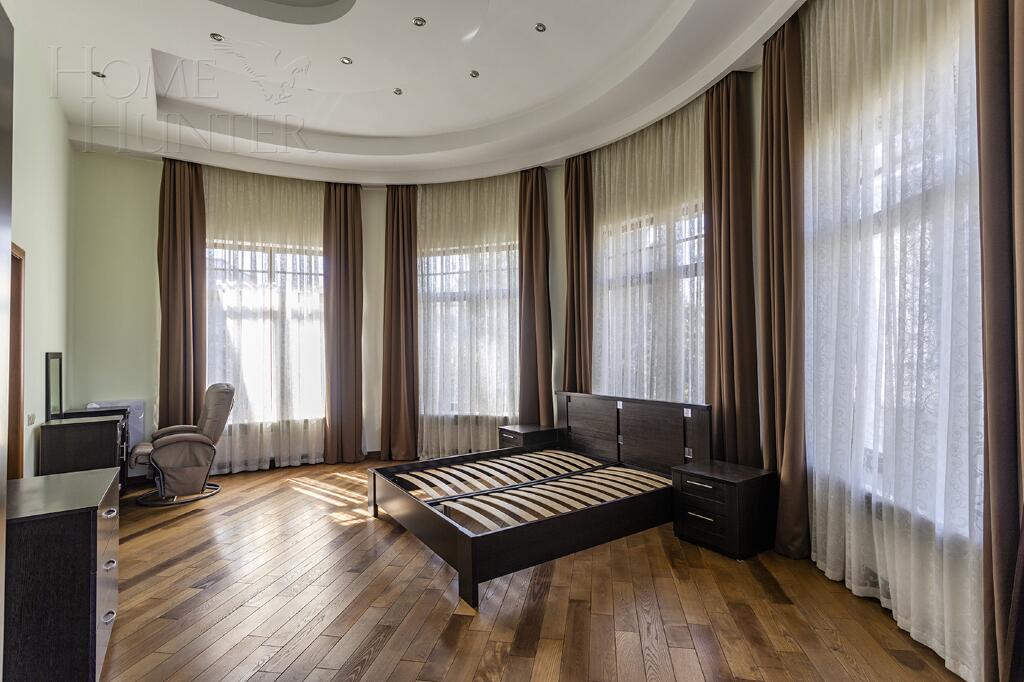 2-этажный коттедж 640 м² с отделкой