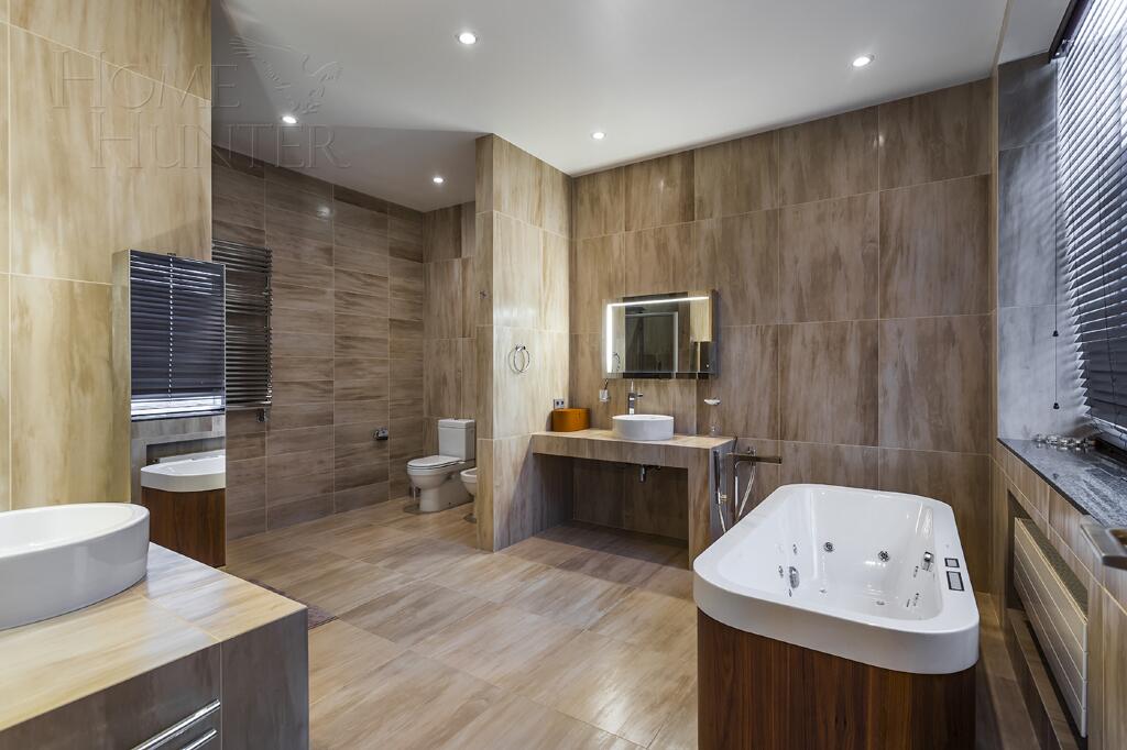 2-этажный коттедж 640 м² с отделкой