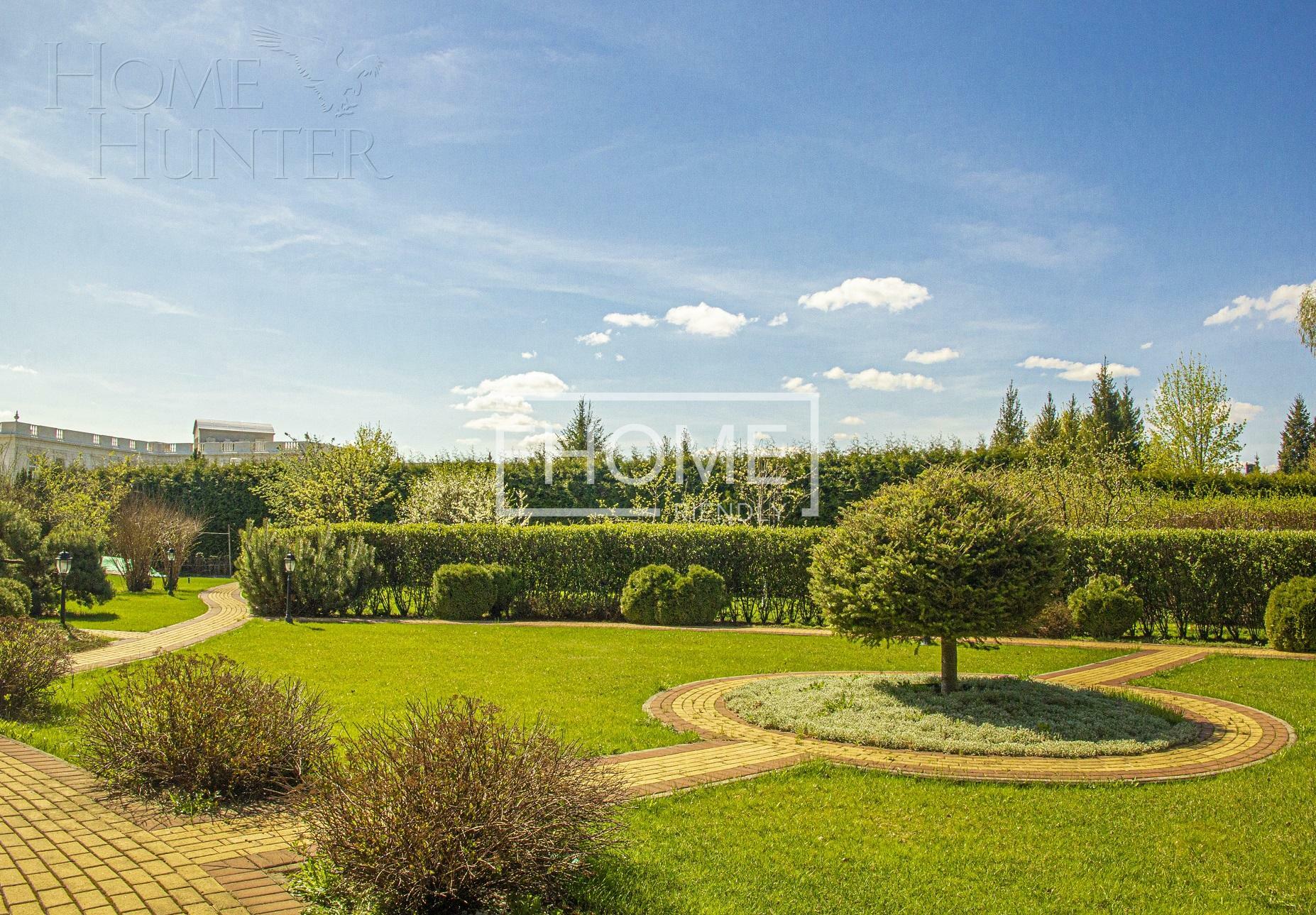 2-этажный коттедж 1 200 м² с отделкой