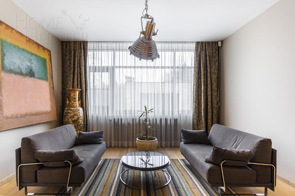 2-этажный коттедж 640 м² с отделкой