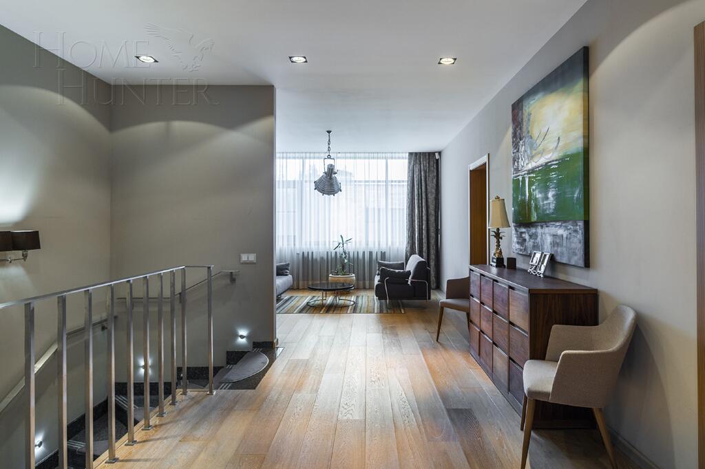 2-этажный коттедж 640 м² с отделкой