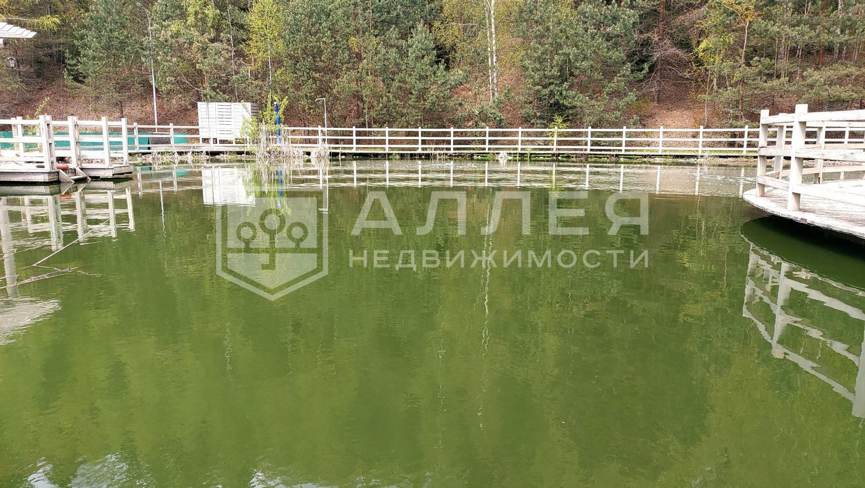 Участок 9 сот. в охраняемом поселке