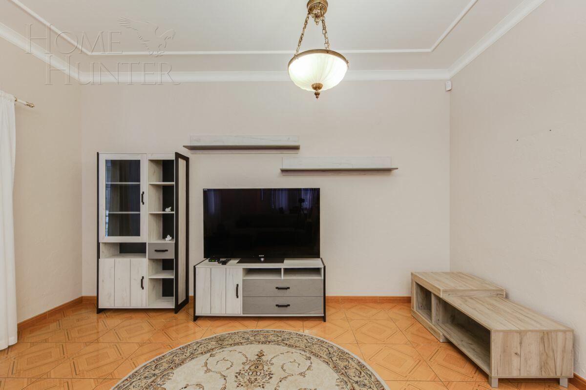 2-этажный коттедж 350 м² с отделкой