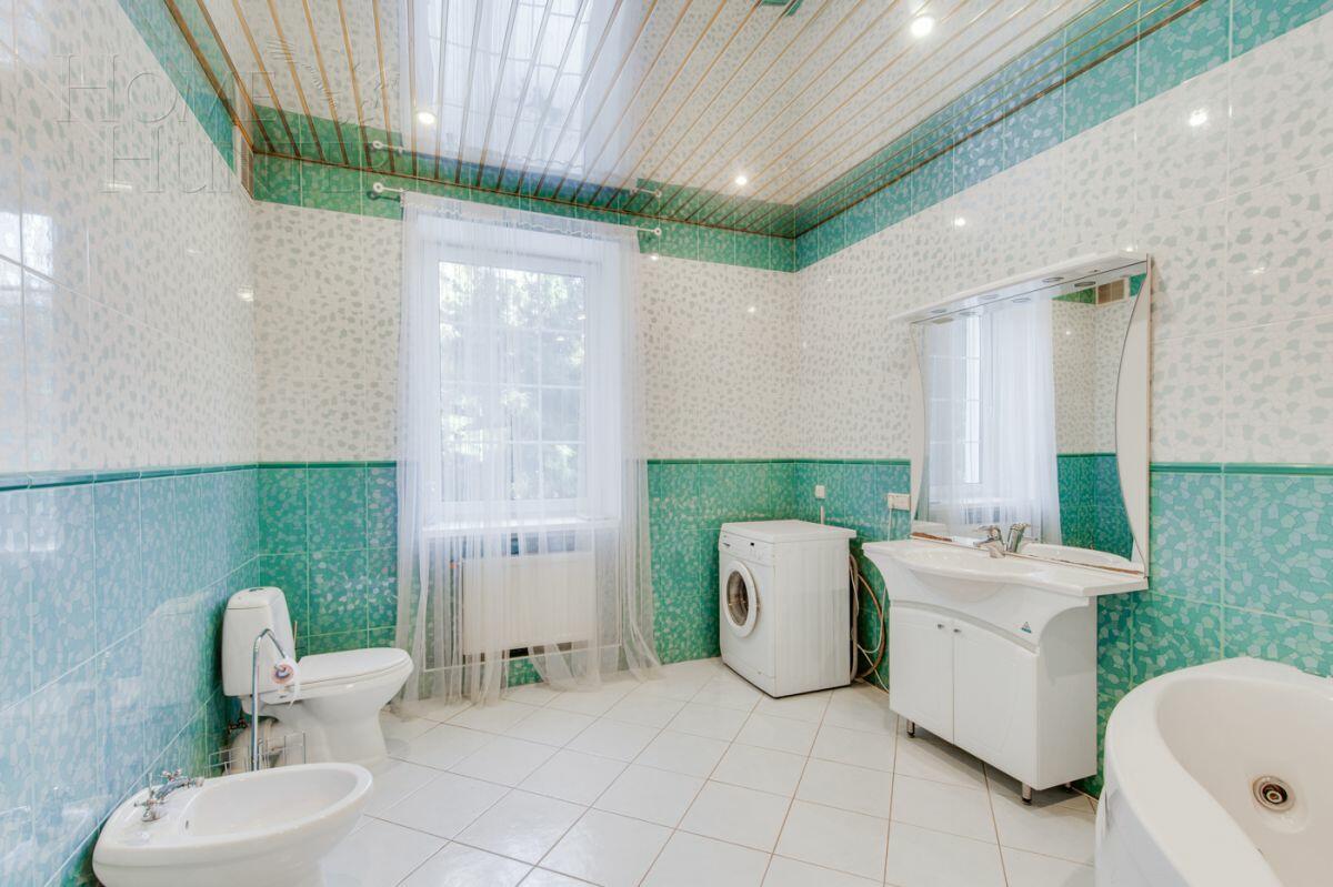 2-этажный коттедж 350 м² с отделкой