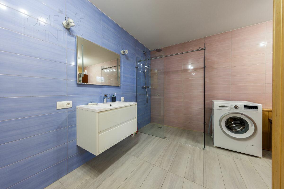 2-этажный коттедж 282.7 м² с отделкой