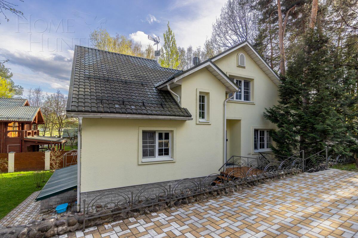 2-этажный коттедж 282.7 м² с отделкой