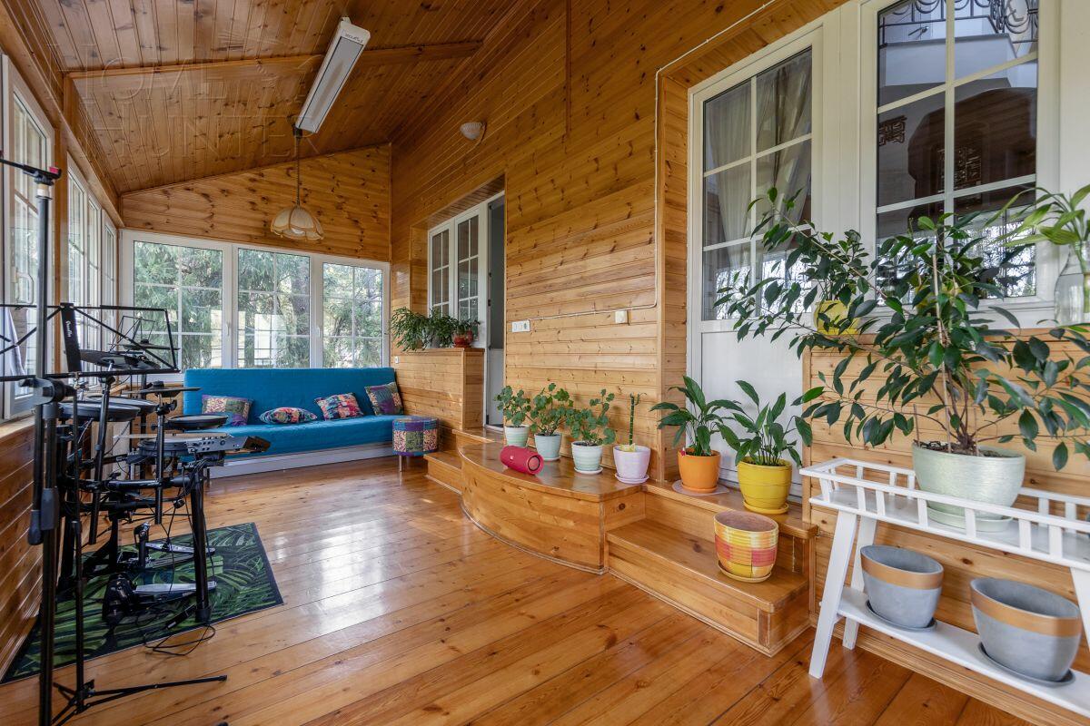 2-этажный коттедж 282.7 м² с отделкой