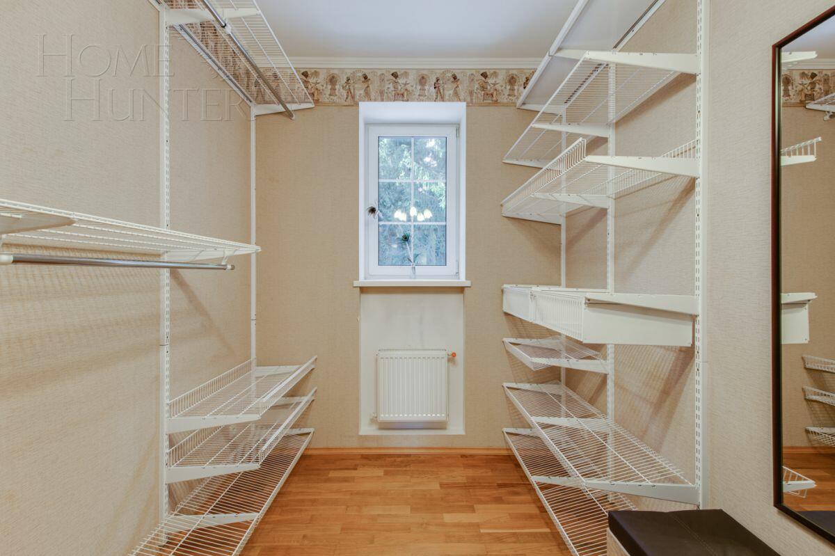 2-этажный коттедж 350 м² с отделкой