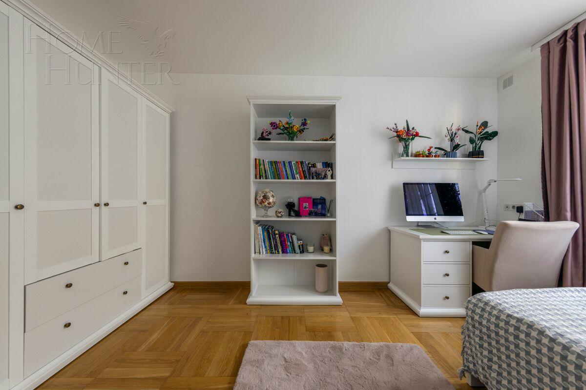 2-этажный коттедж 282.7 м² с отделкой