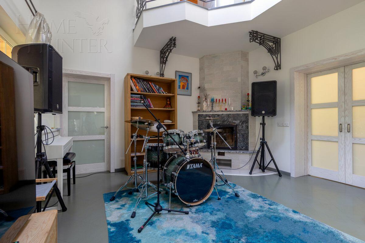 2-этажный коттедж 282.7 м² с отделкой