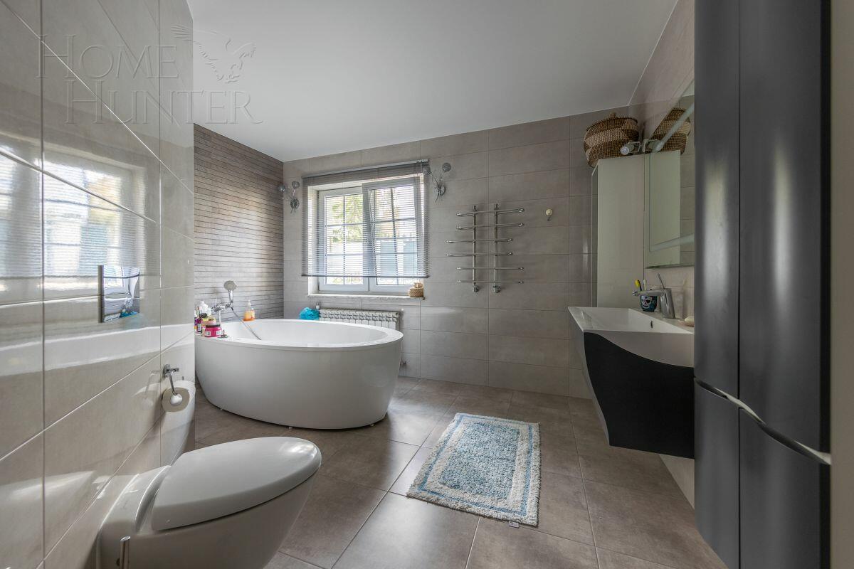 2-этажный коттедж 282.7 м² с отделкой