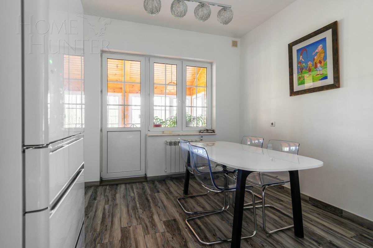 2-этажный коттедж 282.7 м² с отделкой