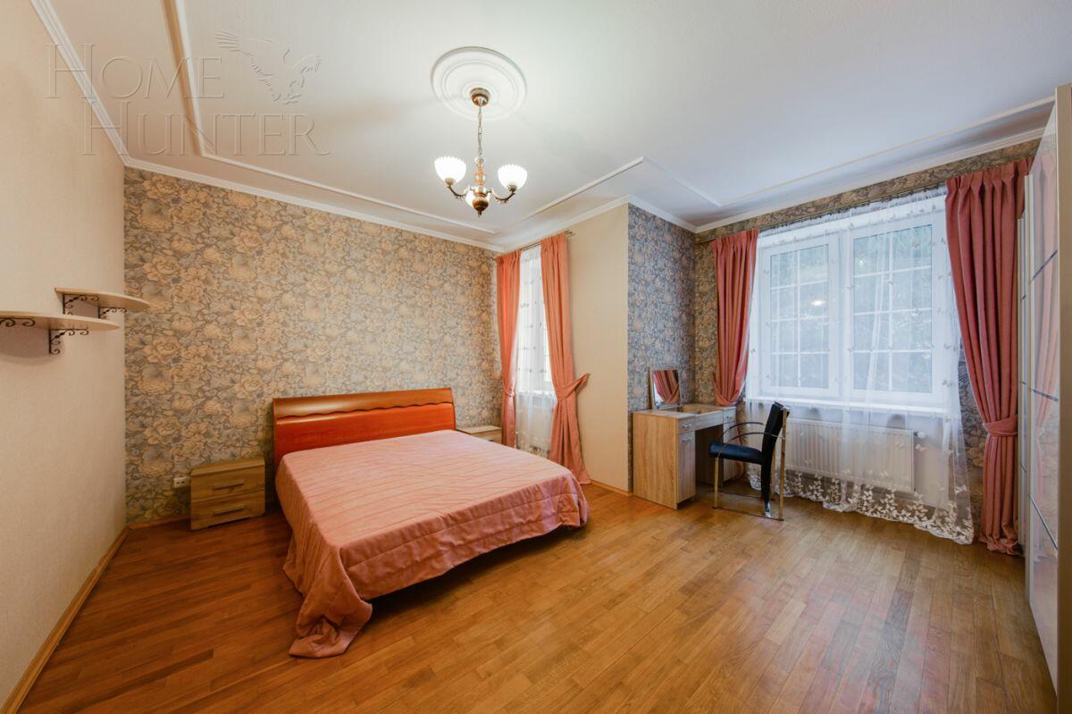 2-этажный коттедж 350 м² с отделкой