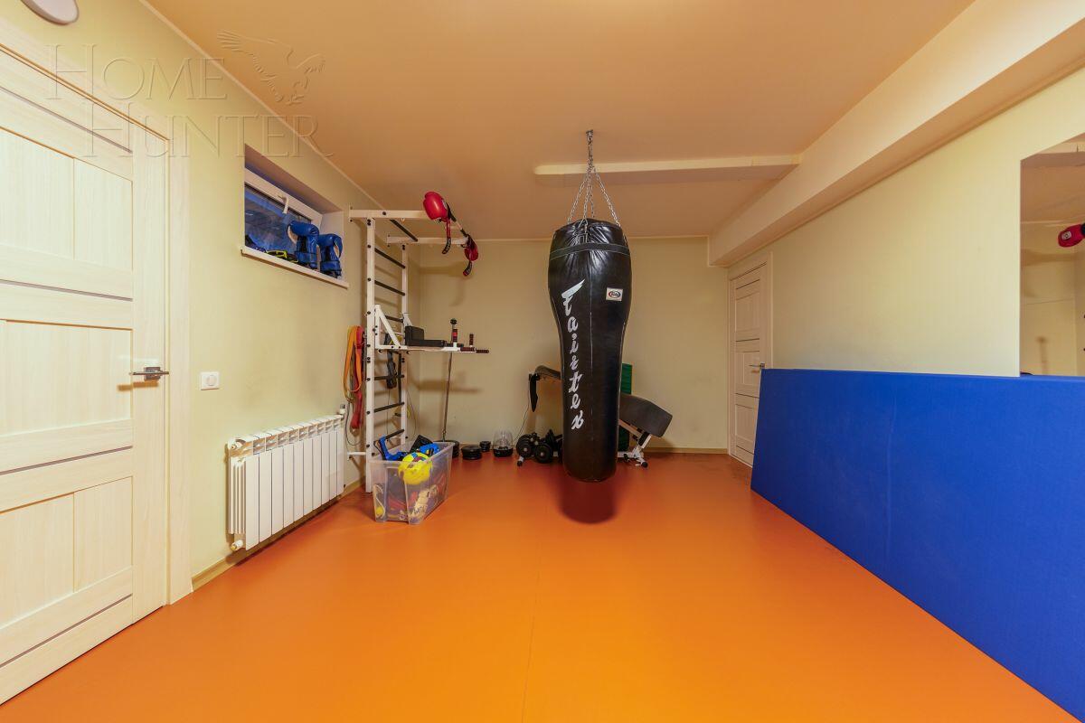 2-этажный коттедж 282.7 м² с отделкой