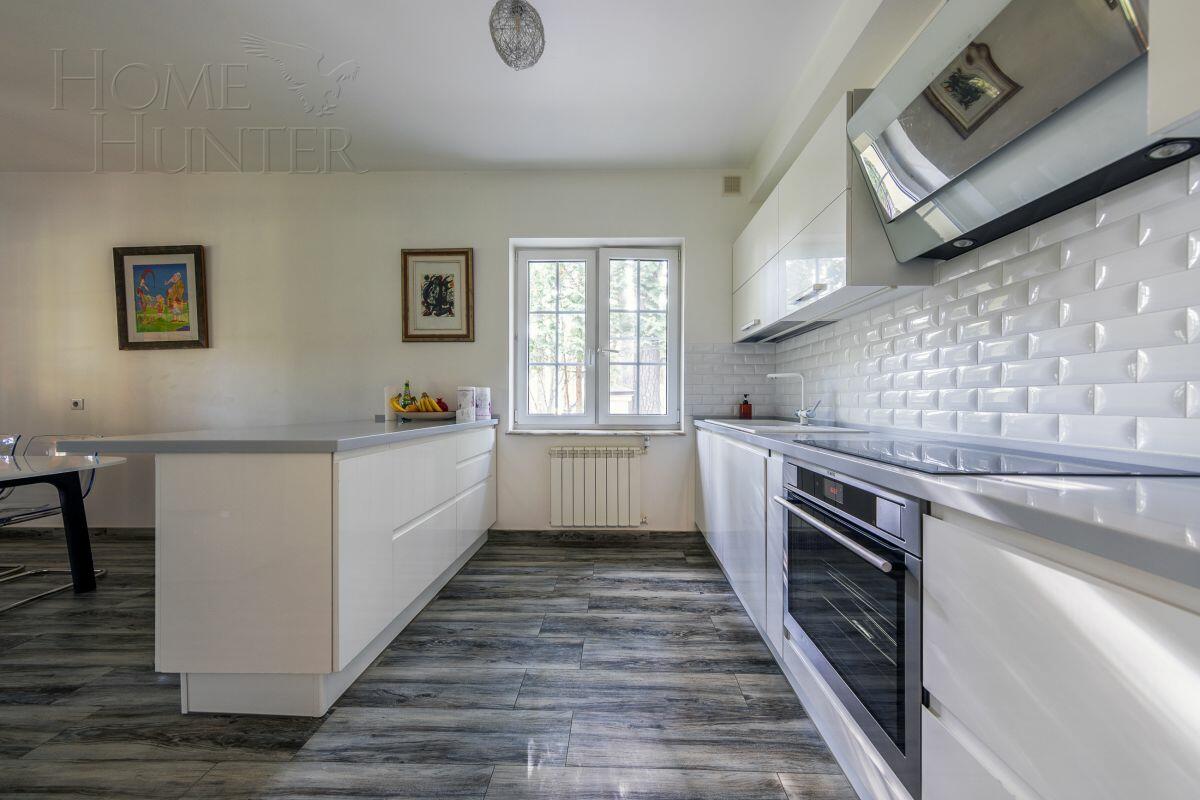 2-этажный коттедж 282.7 м² с отделкой