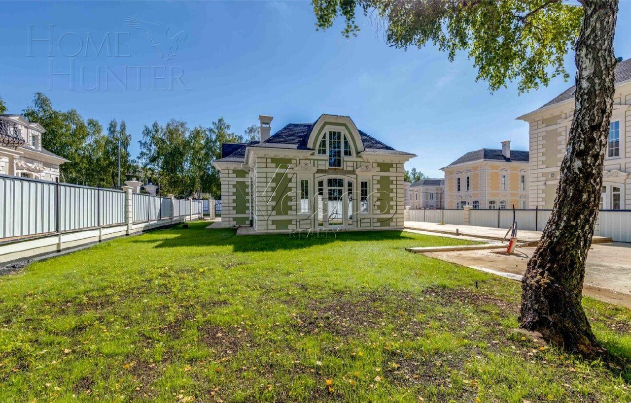 2-этажный коттедж 240 м² без отделки