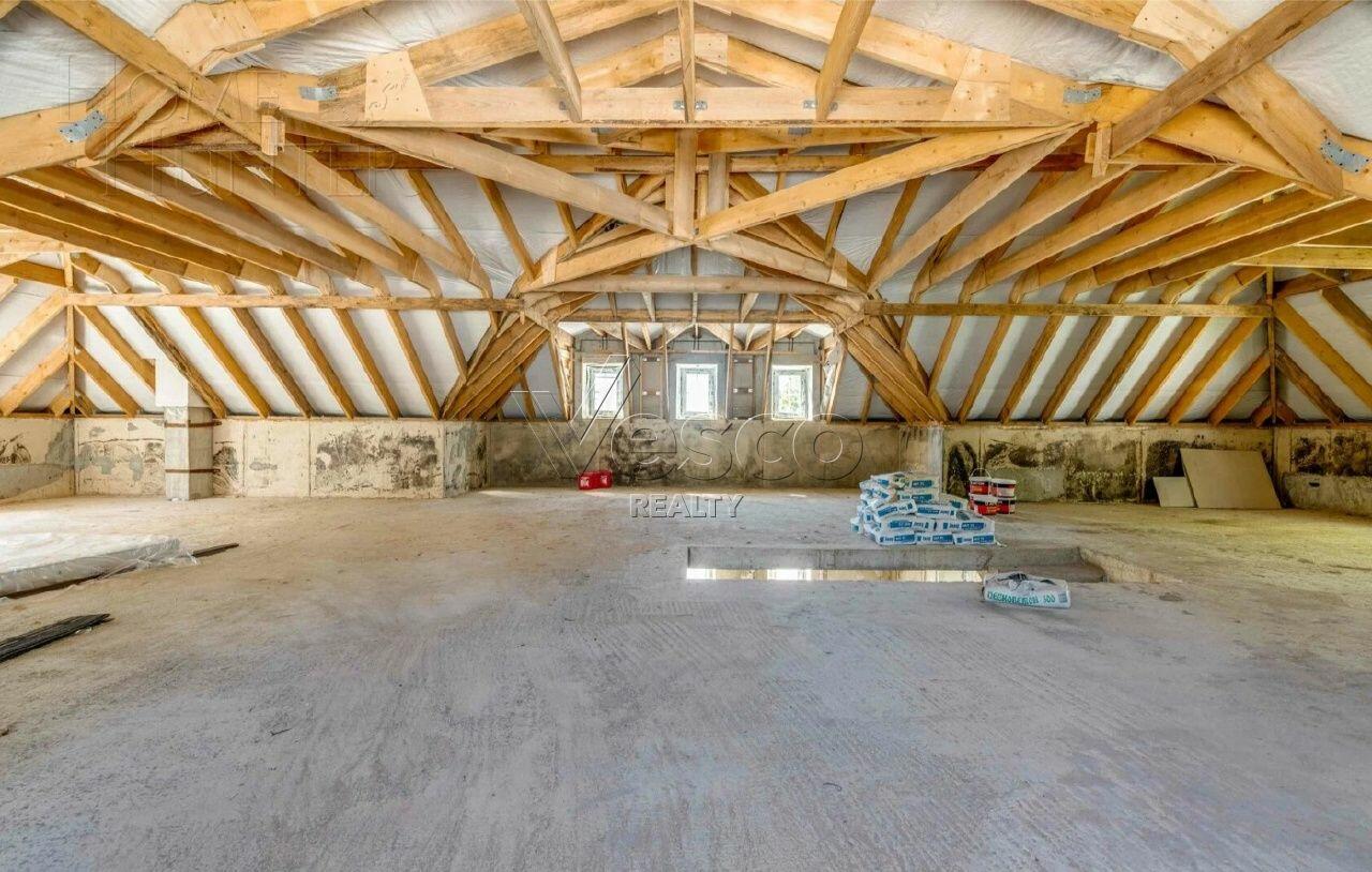 2-этажный коттедж 240 м² без отделки