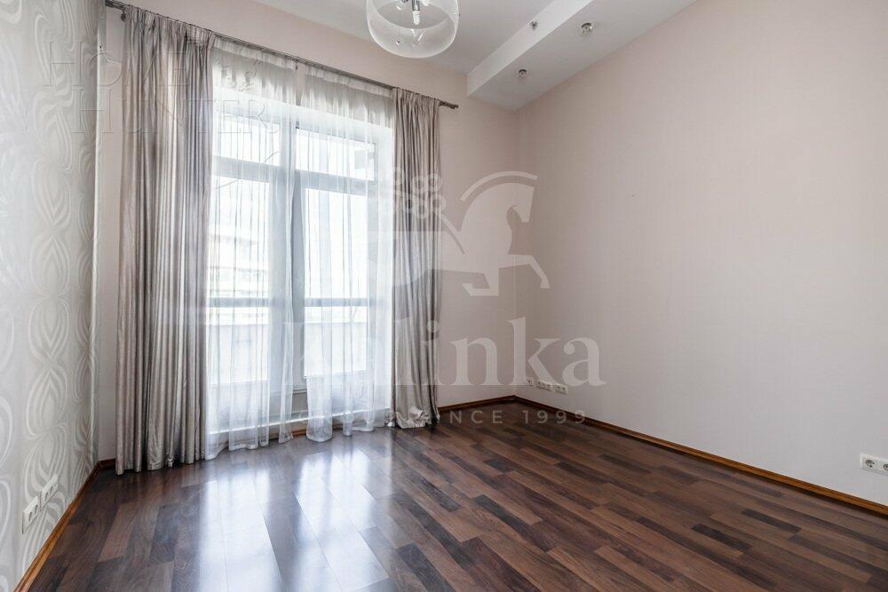 3-КОМН. КВАРТИРА С ОТДЕЛКОЙ 186 М² НА 37 ЭТАЖЕ