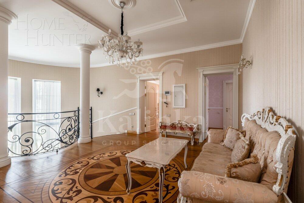 2-этажный коттедж 700 м² с отделкой