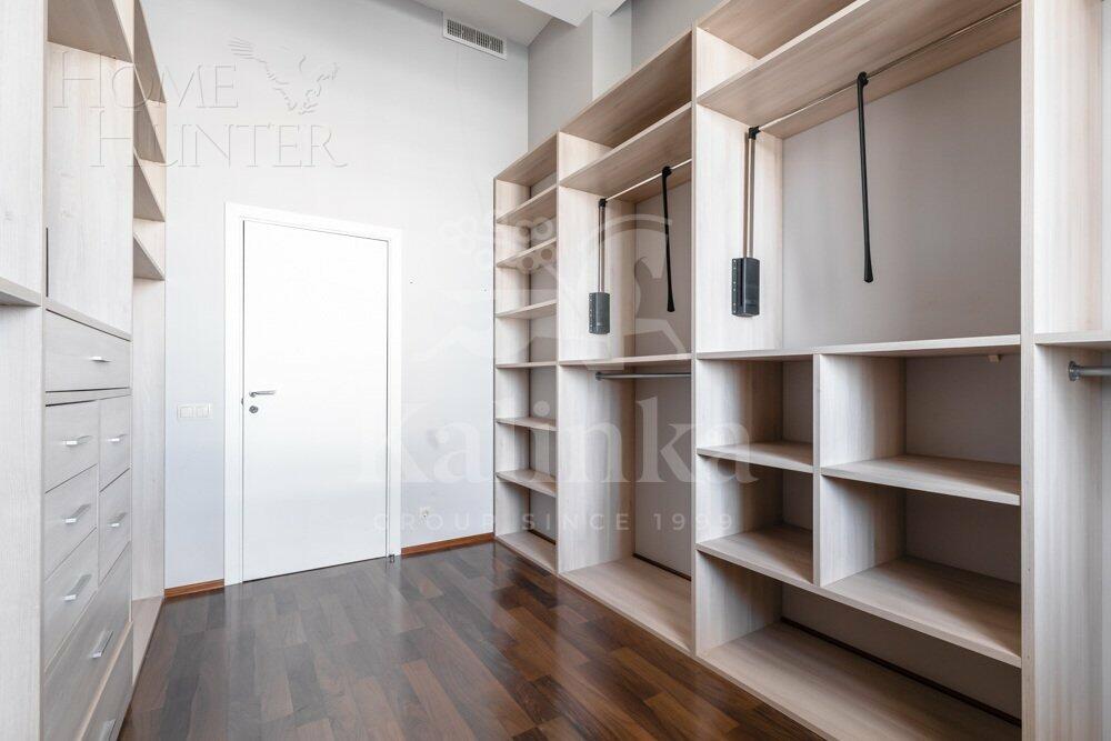 3-КОМН. КВАРТИРА С ОТДЕЛКОЙ 186 М² НА 37 ЭТАЖЕ