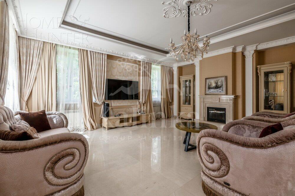 2-этажный коттедж 700 м² с отделкой