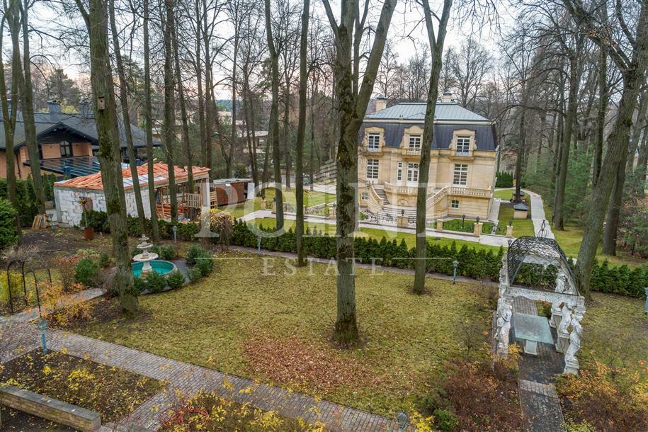 2-этажный коттедж 631 м² с отделкой