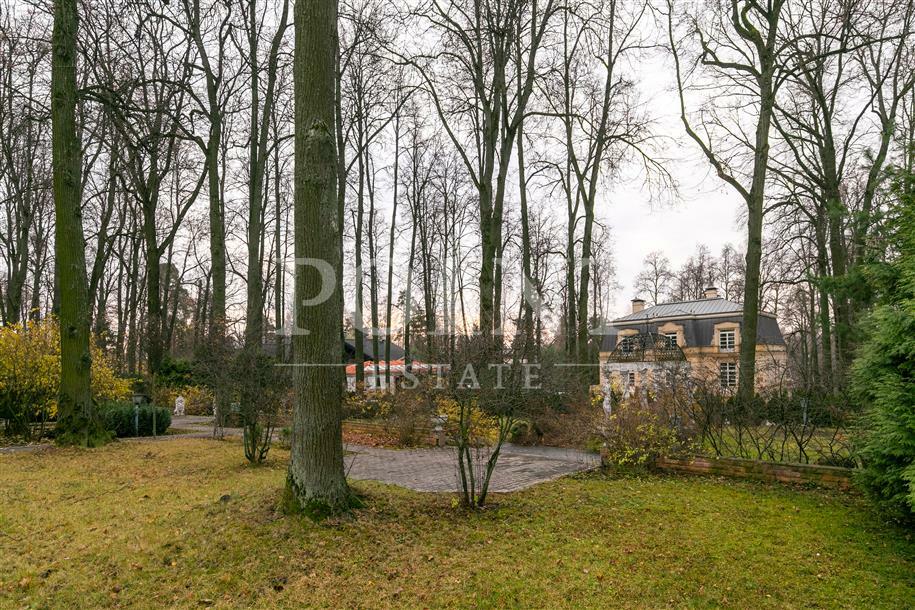 2-этажный коттедж 631 м² с отделкой