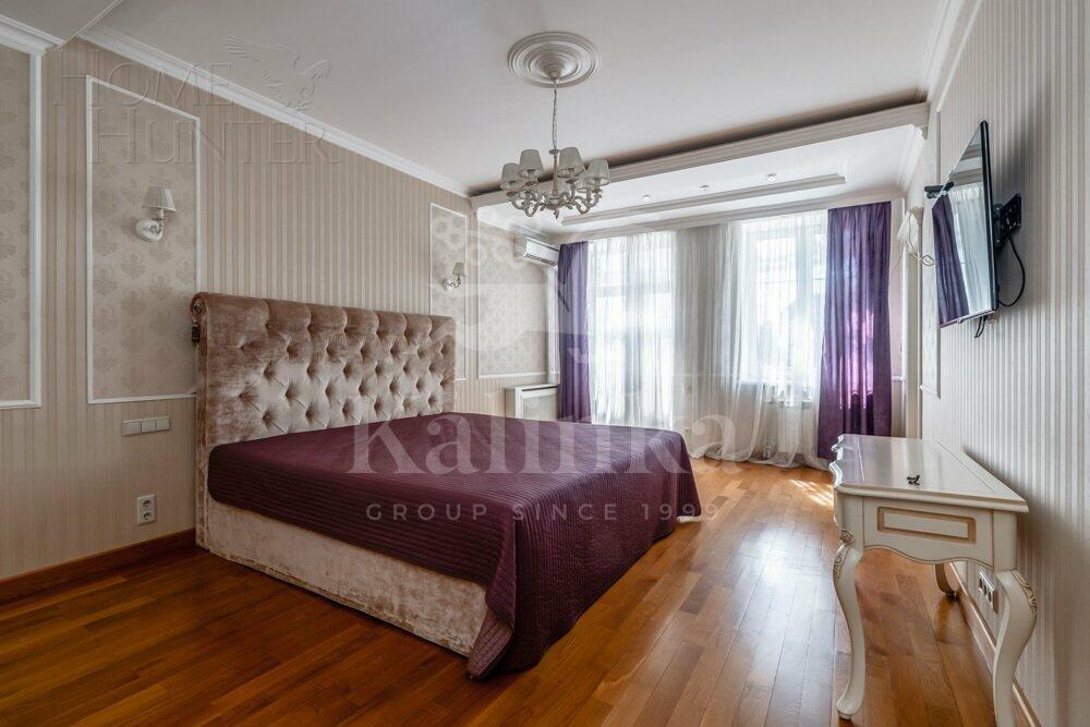 2-этажный коттедж 700 м² с отделкой