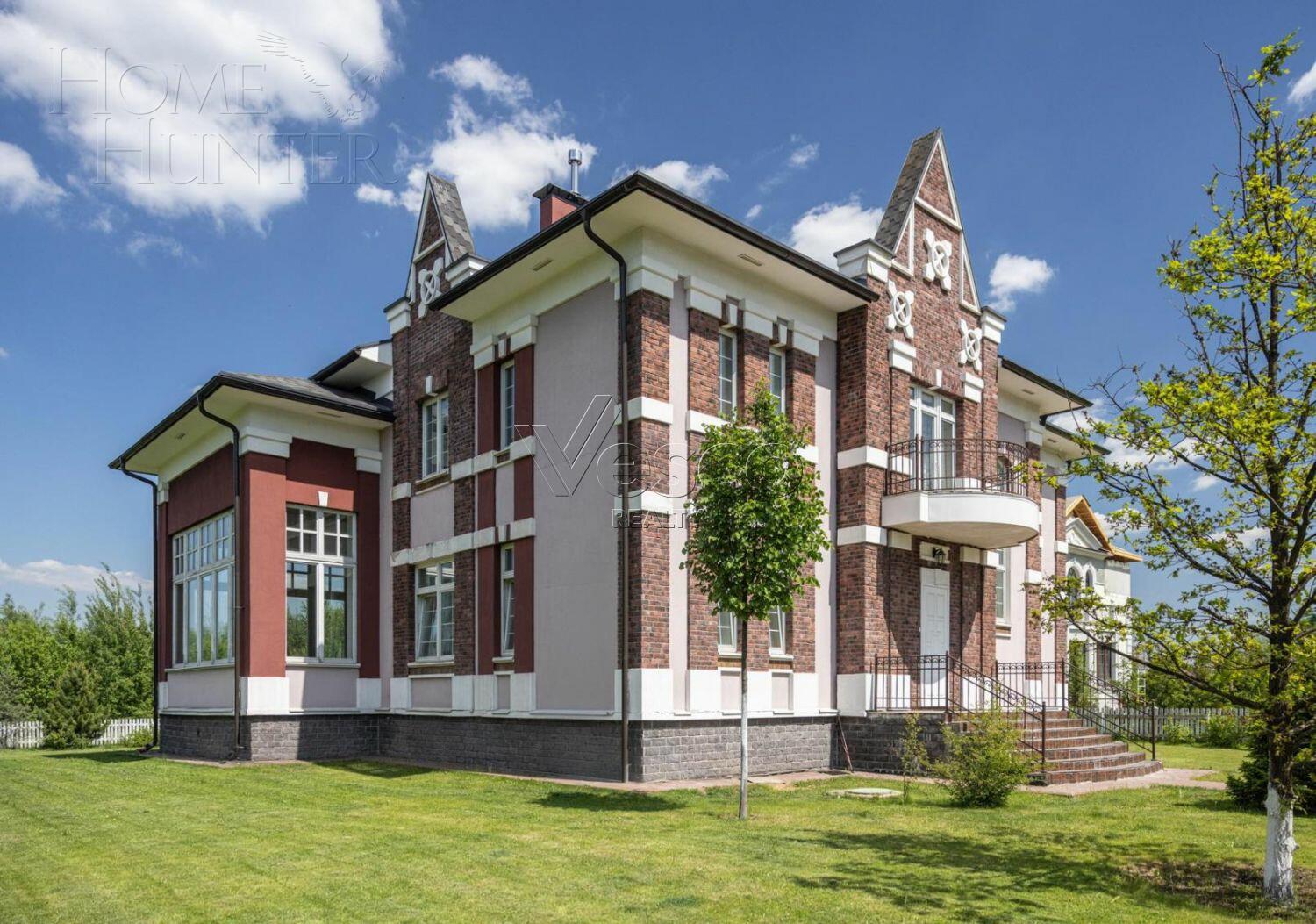 2-этажный коттедж 343.5 м² с отделкой