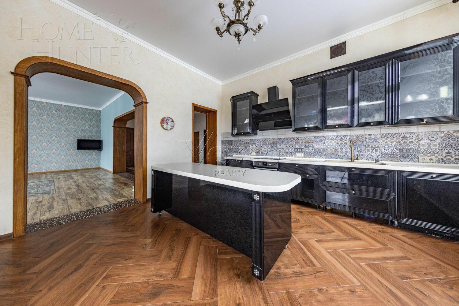 2-этажный коттедж 343.5 м² с отделкой