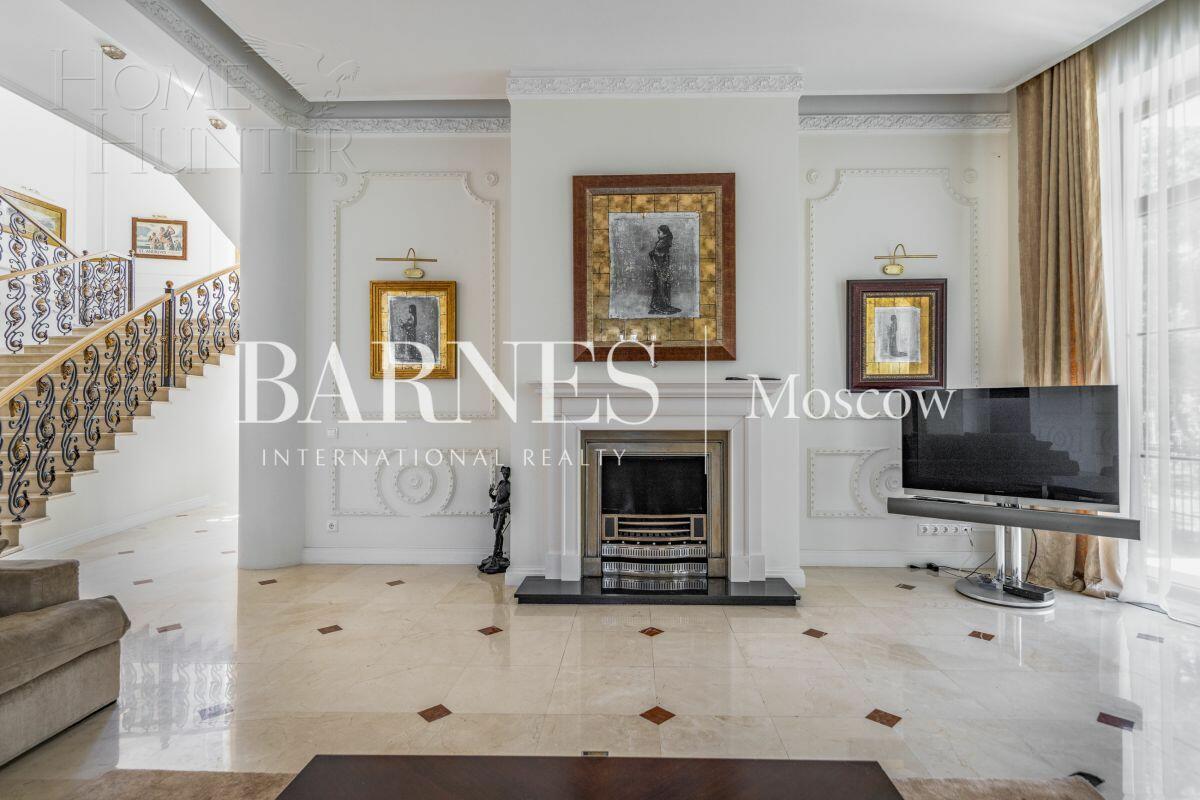 2-этажный коттедж 660 м² с отделкой